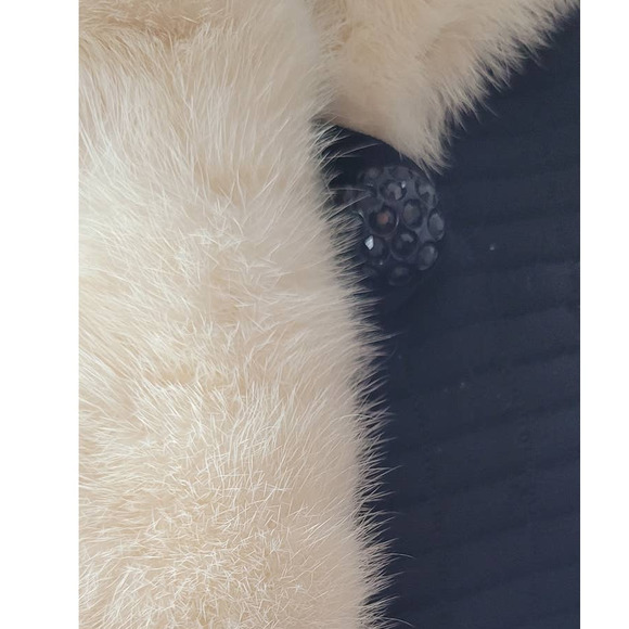 Vintage Genuine Fur Trimmed Union Made Women's Coat - Picture 3 of 5